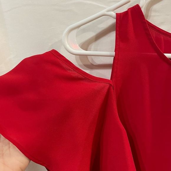 Anwe Cold Shoulder Blouse - Picture 5 of 10